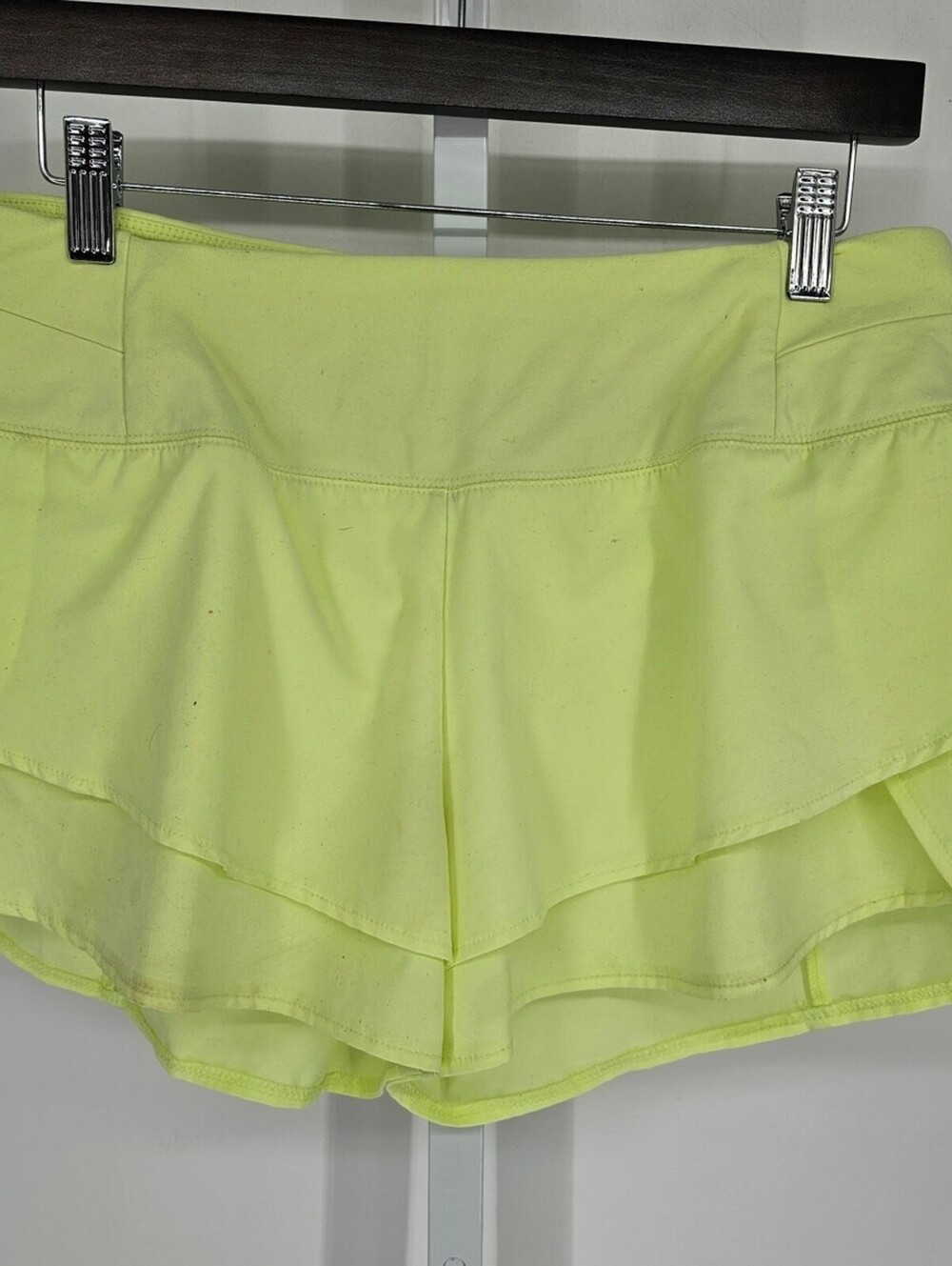 Calia by Carrie Underwood Womens Sz L Loose Fit Running Shorts Bright Yellow